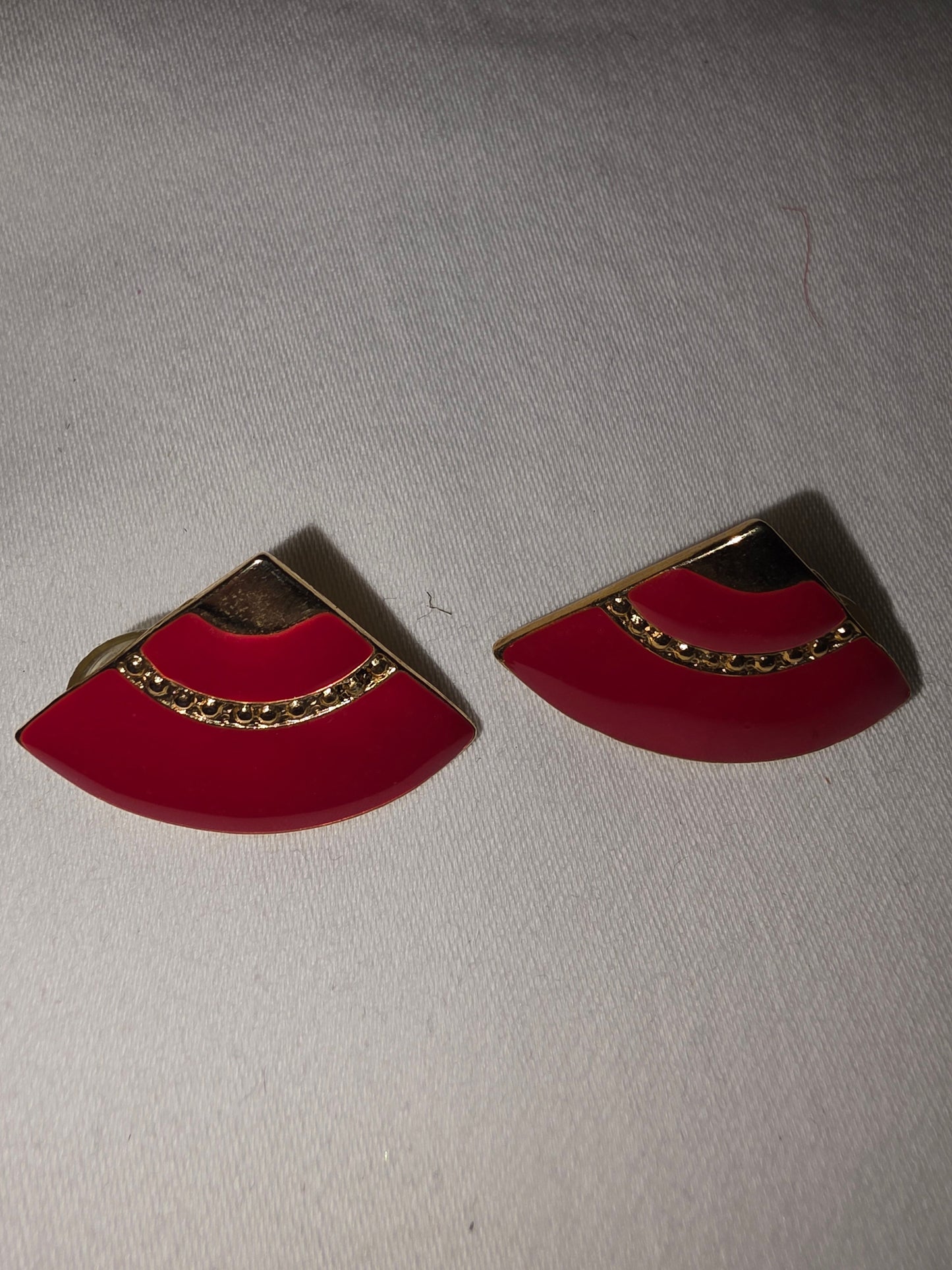 Vintage Red Enamel & Gold Tone Fan - All Seasons Curves