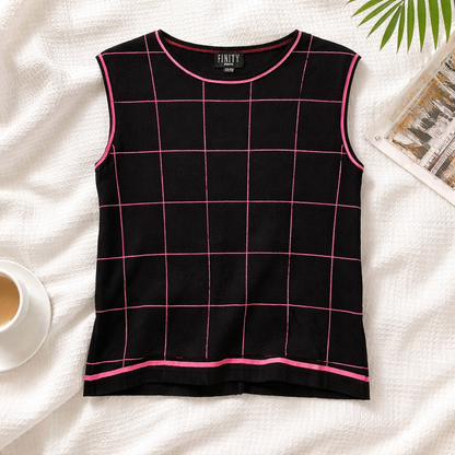 Finity woman sophisticated and vibrant 2-piece top set. Size 1X