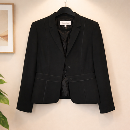 Quintessential 2 PCS Calvin Klein sleeveless sheath dress with a Blazer. Size 4