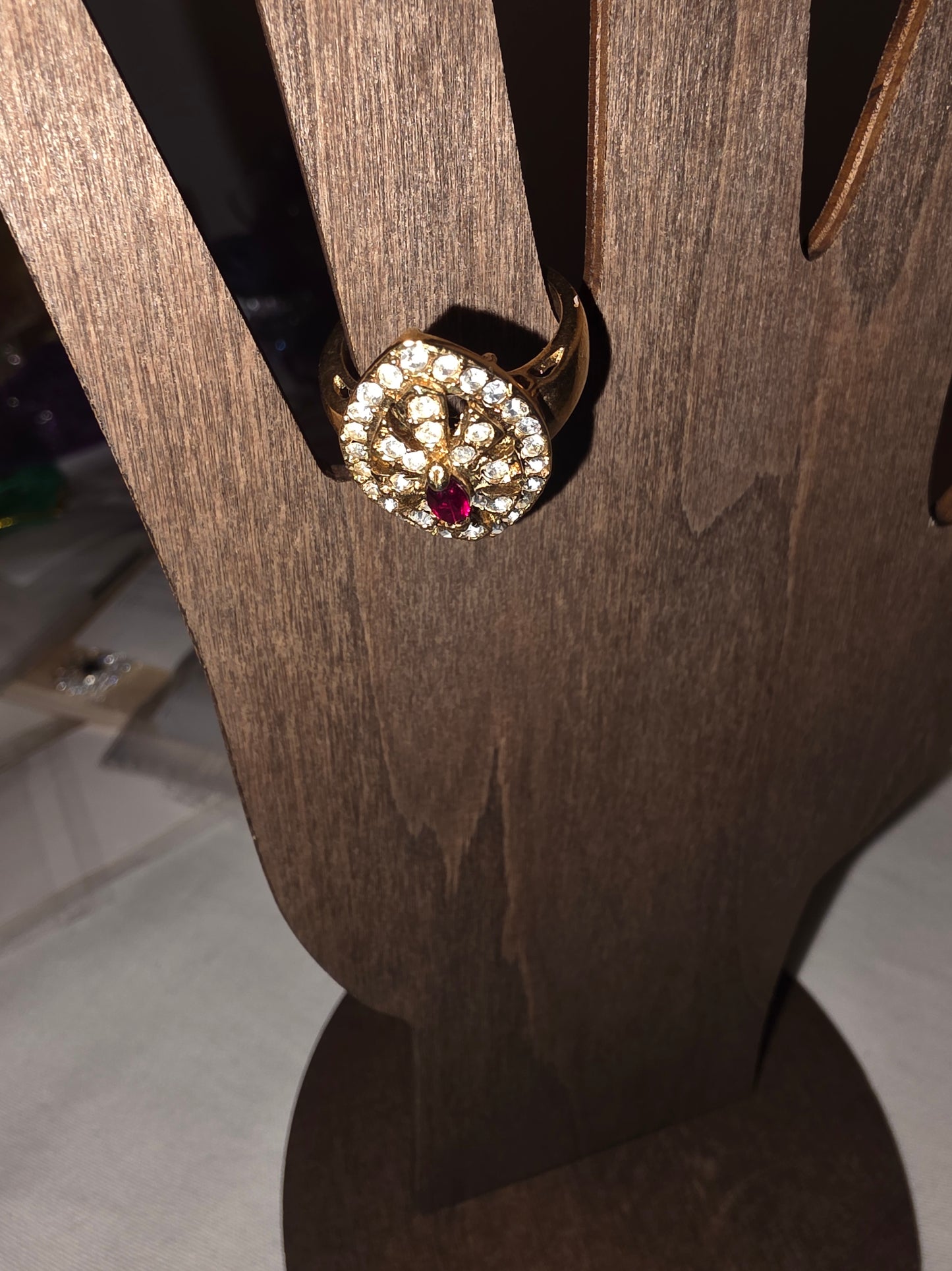 NWT Vintage-Inspired Ruby Cluster Ring