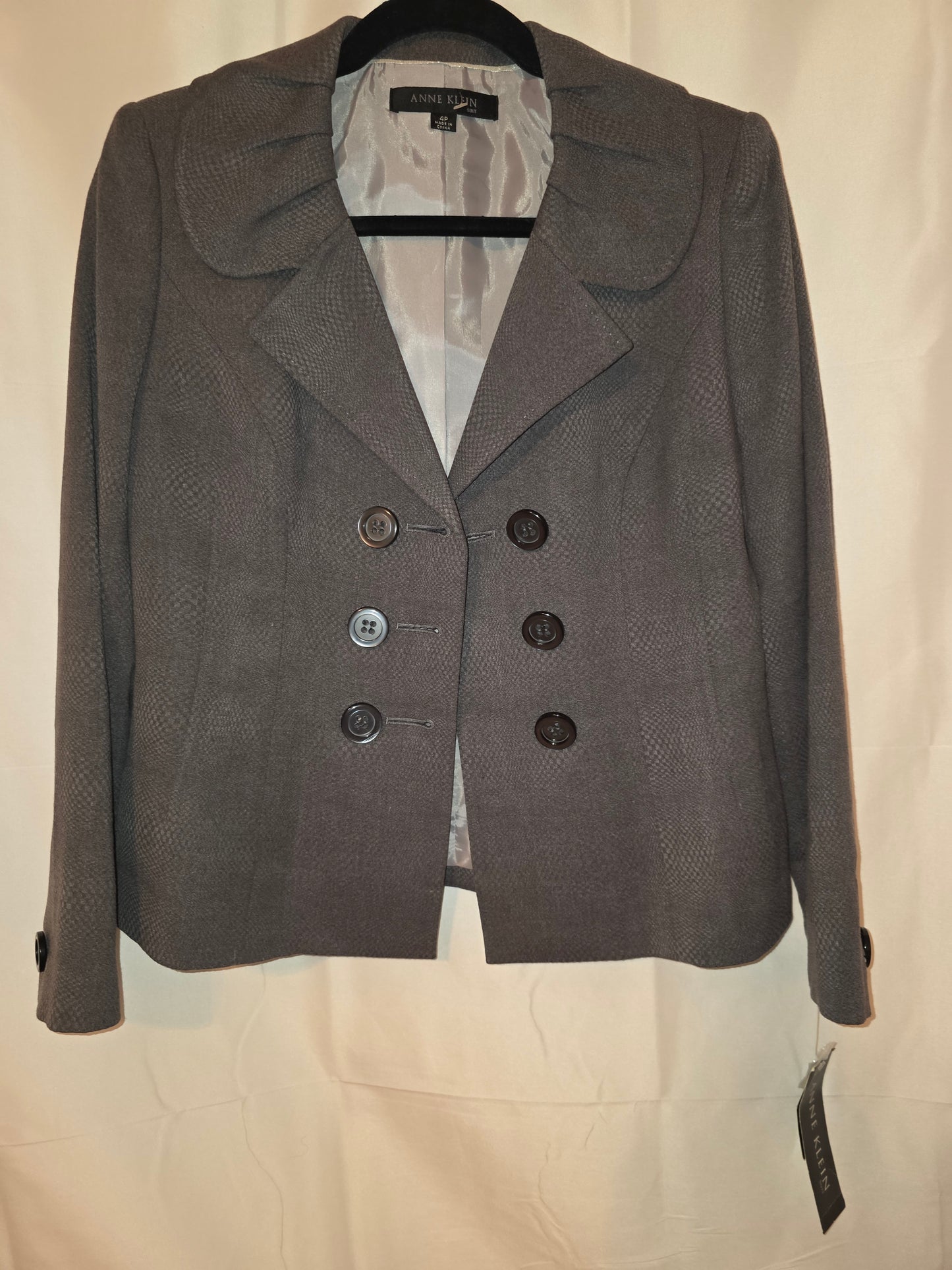 NWT The Anne Klein Classic Cropped Wool-Blend Peacoat-Style Blazer Size 4P