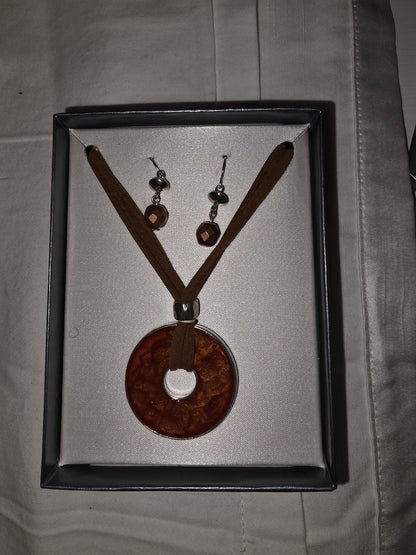 Boho Amber Colored Resin Ring Pendant Necklace & Earring Set - All Seasons Curves