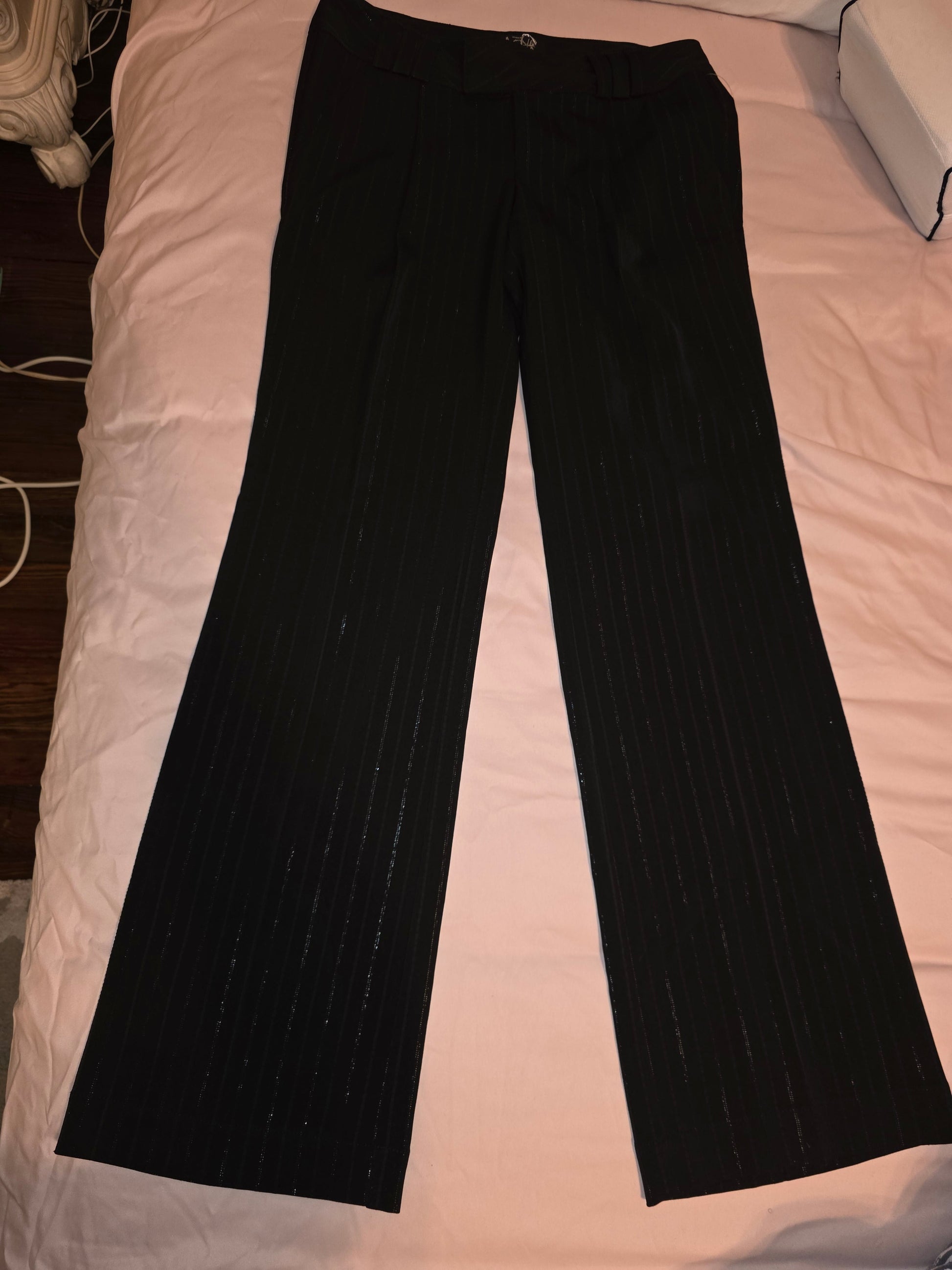 NWT Buffalo David Bitton Black, wide - leg or flare trousers with a subtle pinstripe pattern Size 4 - All Seasons Curves