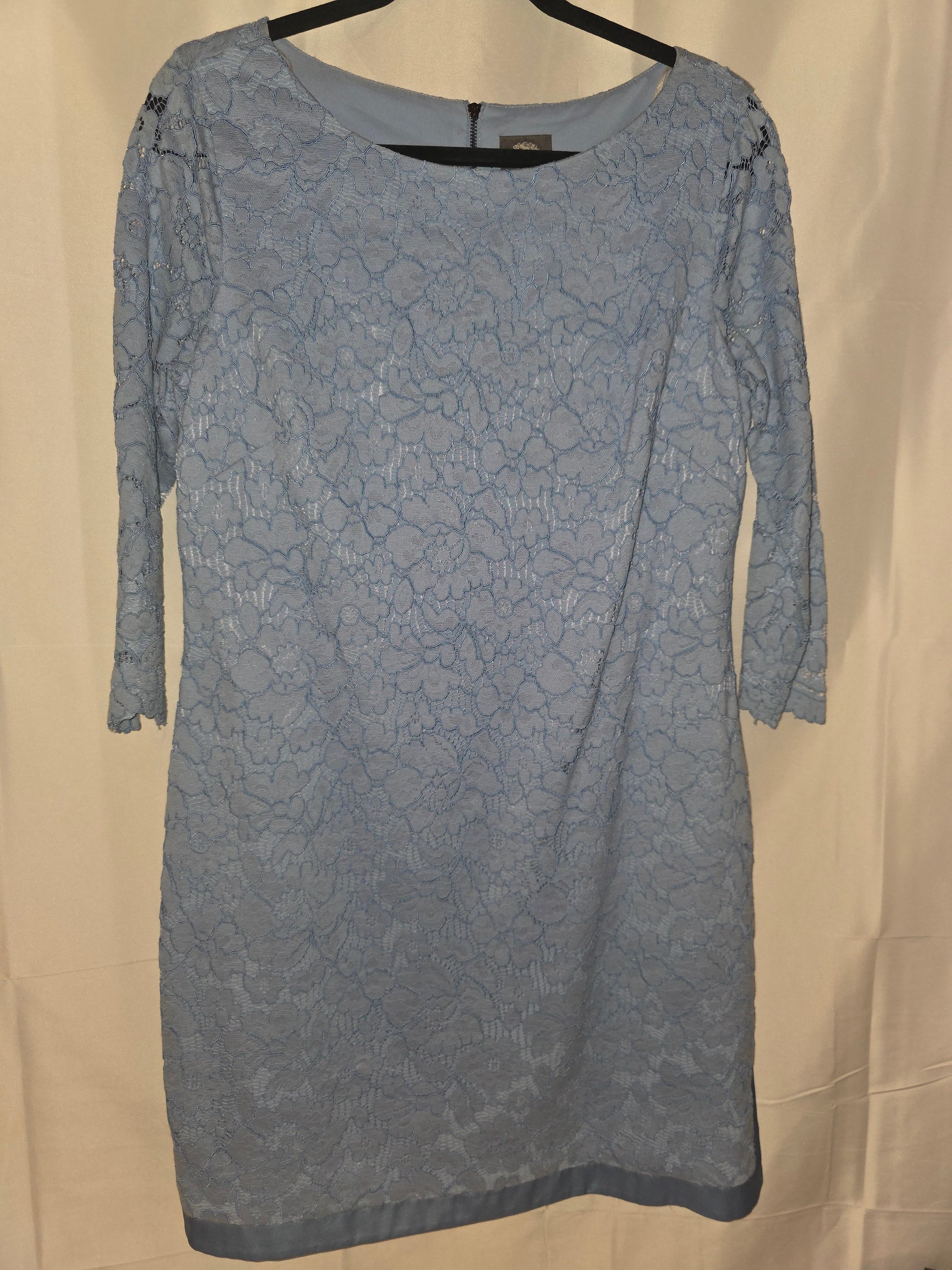 Slightly used Vince Camuto Light Blue Floral Lace Sheath Dress size 12 - All Seasons Curves