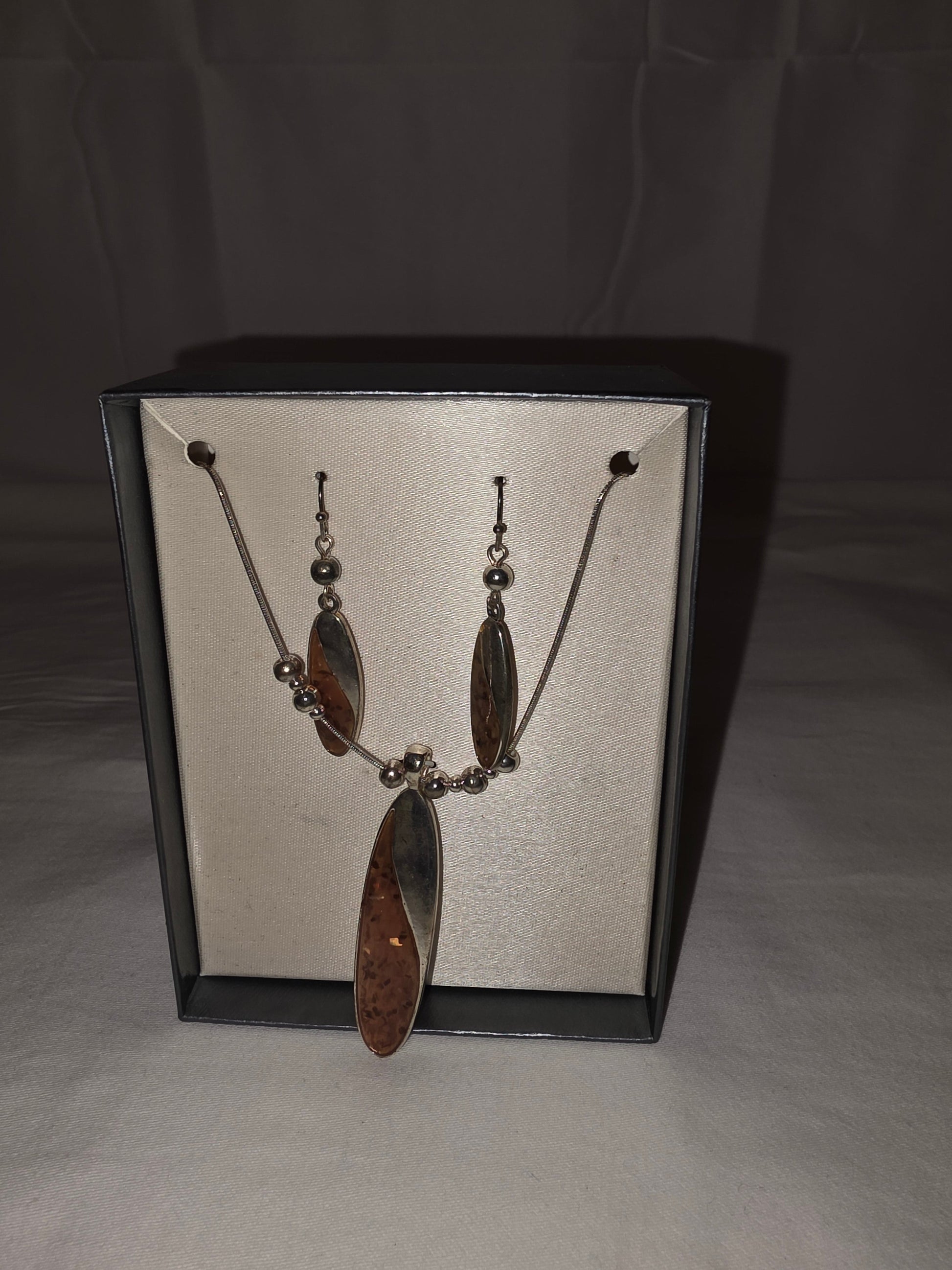 Modernist Silver - Tone Oval Stone Inlay Necklace & Earring Set - All Seasons Curves